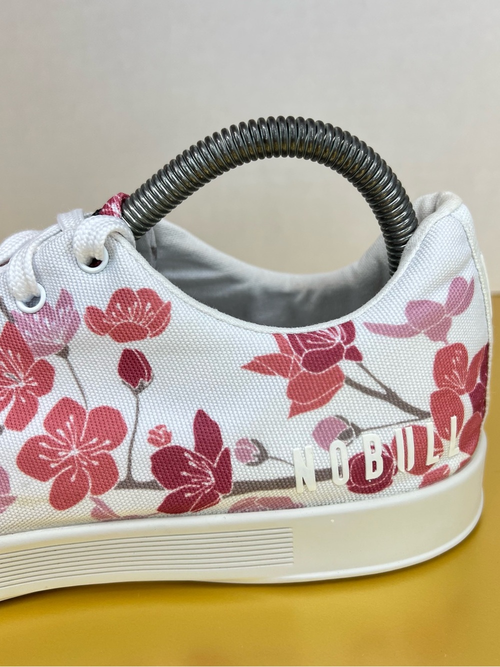 Nobull Canvas Trainer Low Cherry Blossom Sneakers WMNS 8.5 Very Clean NO INSOLES - Picture 9 of 15